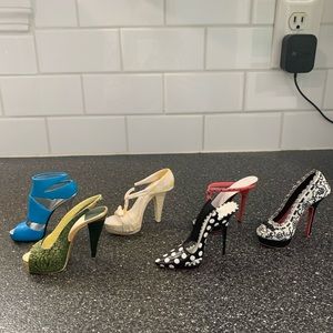 Six collectible Just the Right Shoe